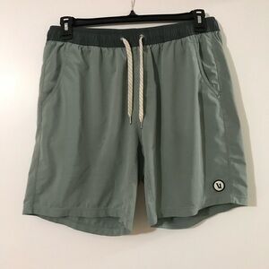 Vuori Men's Kore Short XL